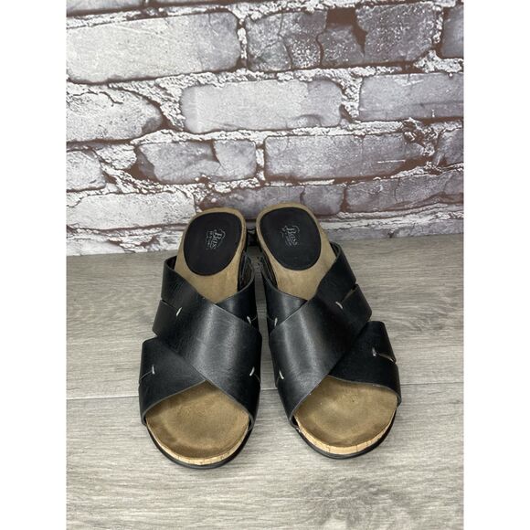 G.H. Bass & Co. MaryAnn Black Leather Wedge Slip On Sandals Women Sz 8M US/39EU - Picture 13 of 16